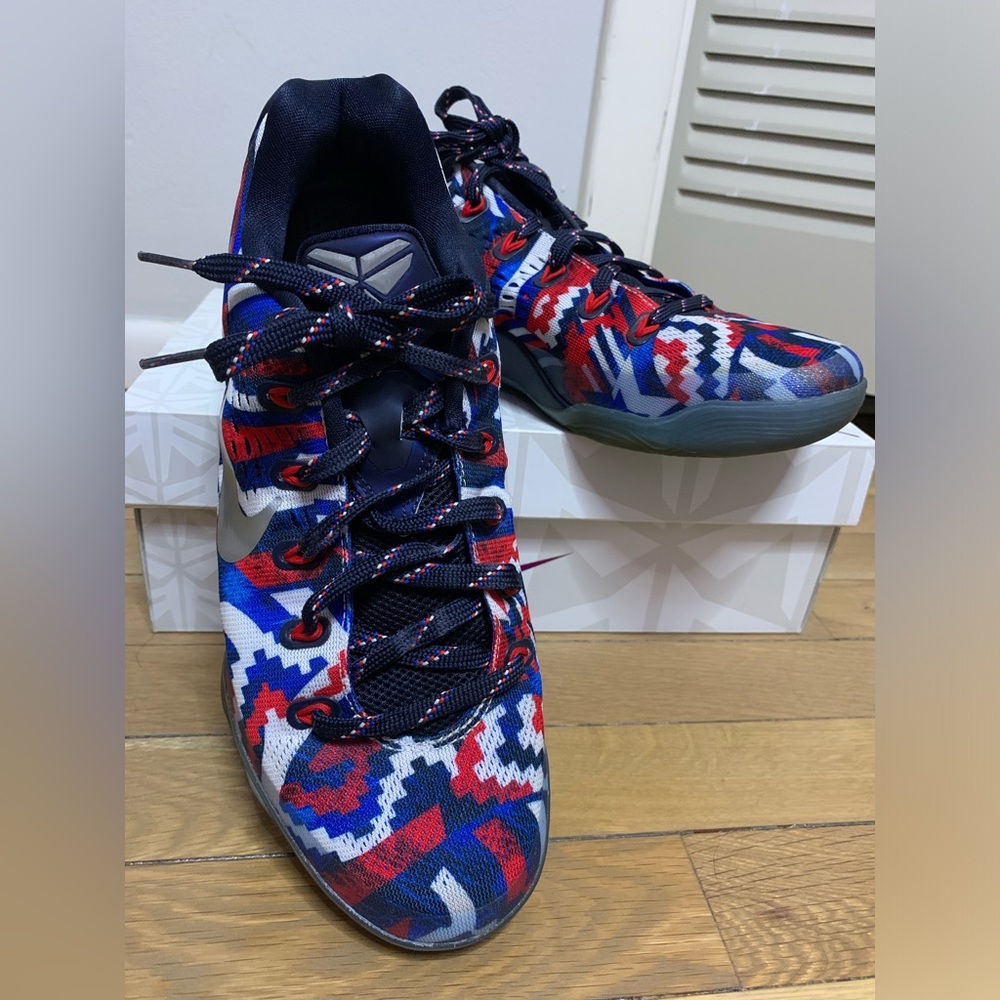 Nike Kobe 9 EM Low, Indpendence Day